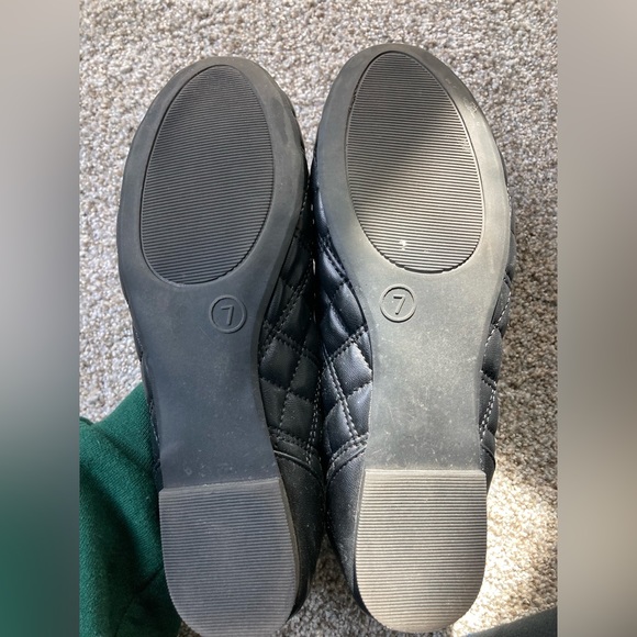 Merona Black Flats - Picture 3 of 3
